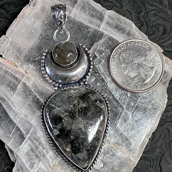 Larvikite Labradorite and Crescent Moon Witchy Fairycore Pendant - Picture 6 of 6